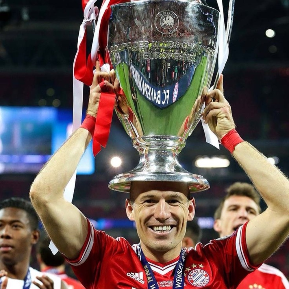 Adidas Red Bayern Munich Robben 2013 UCL final red Soccer Jersey - Picture 7 of 7